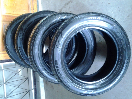 บริสโตน  215/60/16 ปี 13 ดอกหนาๆนุ่มๆ