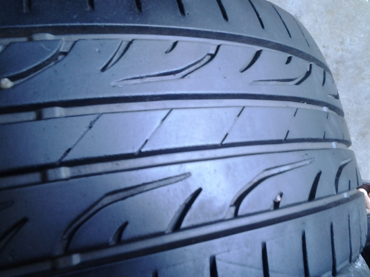 DUNLOP LM704 215/45/17ปี13 DUNLOP LM704 215/45/17ปี13