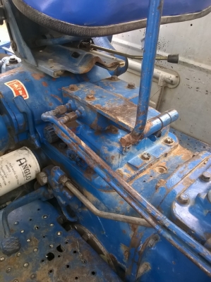 ขายด่วนรถไถฟอร์ด 6600 ที 3 ตัวเต็ฺม มีของแถม