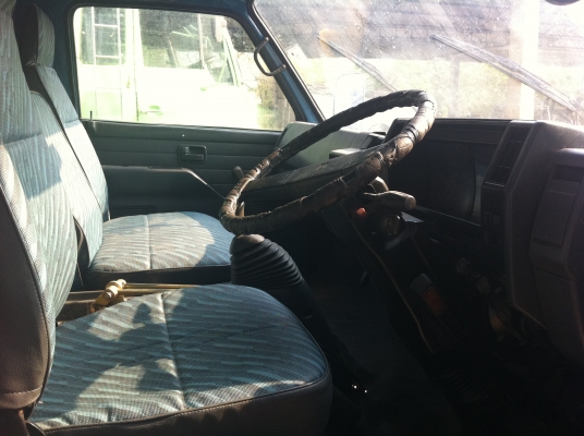 ISUZU NPR ห้างแท้ ดั้ม-อลูมิเนียมใหม่ เครื่อง 6BD1-145 แรงม้า สภาพพร้อมใช้ ทะเบียนพร้อมโอน