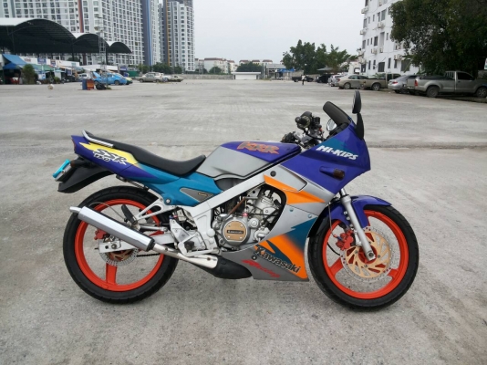 Kawasaki KR เสื้อทองแท้ รหัสเสื้อ 1855ราคา 24000 บาท สนใจโทร 089-8859869 เดช