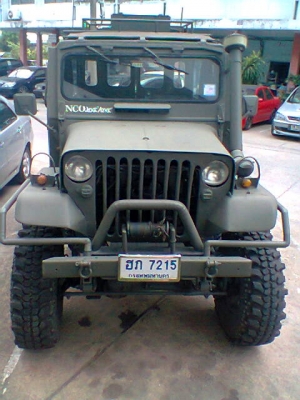 ขายรถจี๊ปj32 ยกสูงยางตะขาบขับ4