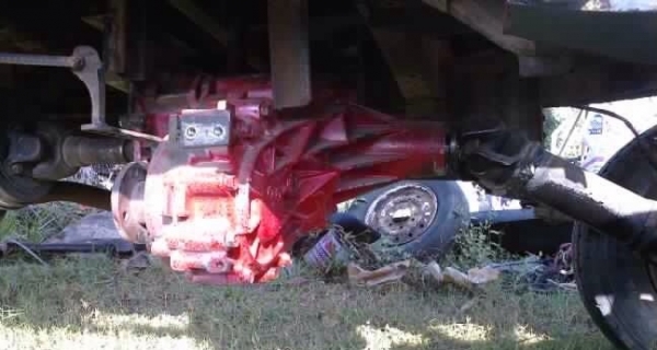 ขายด่วน รถอีแต๋น เครื่องยนต์ดีเซล TOYOTA 2L ของไมตี้เอกซ์ ตัวรถคัชซีช่วงล่างเฟืองท้ายเป็นของโตโยต้าครบชุด เอกสารทะเบียน ราคาต่อรองได้ครับ