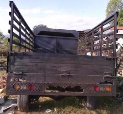 ขายด่วน รถอีแต๋น เครื่องยนต์ดีเซล TOYOTA 2L ของไมตี้เอกซ์ ตัวรถคัชซีช่วงล่างเฟืองท้ายเป็นของโตโยต้าครบชุด เอกสารทะเบียน ราคาต่อรองได้ครับ