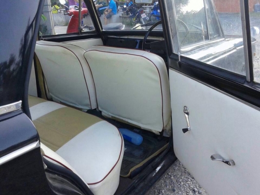 ขายรถ FIAT โบราณ สไตล์คลาสสิคเจ้าคุณปู่ ยกเครื่องใหม่ หัวใจMitsu 1,500cc มีใบตัวถังรถ และสัญญาซื้อขายให้ครับ ขายราคา 60,000.-