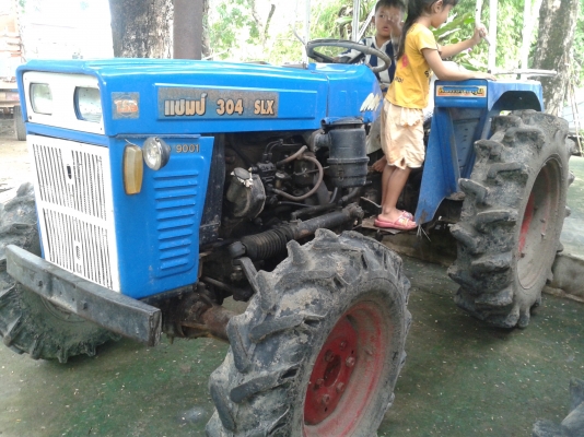 ขายด่วน ! รถไถแชมป์ 3O4สภาพดีเยี่ยม ราคาเป็นกันเอง ต่อลองได้ครับ