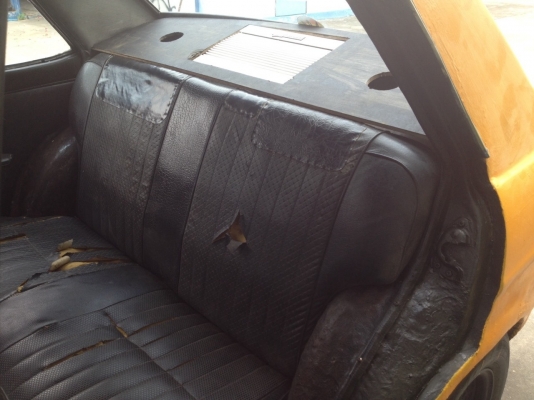 ดัสสันคลาสสิค โบราณ ติดแก๊สแล้ว น้องฝากมา