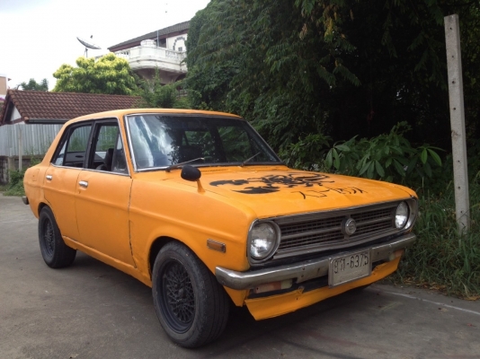 ดัสสันคลาสสิค โบราณ ติดแก๊สแล้ว น้องฝากมา