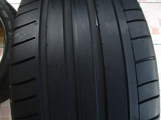 ขายยาง DUNLOP SPORT MAXX 255-35-18 ดอกงาม (1คู่)