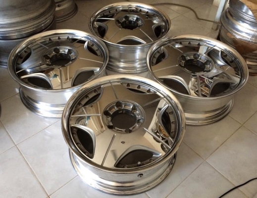 ขายล้อ W WORK VD 18x7 ออฟ38 6/139.7 เงาๆ ประมูลจากญี่ปุ่น ขายล้อ W WORK VD 18x7 ออฟ38 6/139.7 เงาๆ ประมูลจากญี่ปุ่น