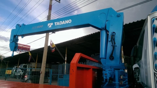 ขาย 6 ล้อติดเครน TADANO 3.5 ตัน สภาพสวยๆ ขาย 6 ล้อติดเครน TADANO 3.5 ตัน สภาพสวยๆ
