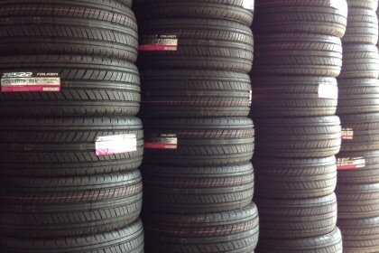 ขายยางFalken 195 55 15 /195 50 15 ชุดละ6500 เท่านั้น