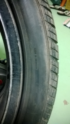 ขายยาง 2 เส้น แถมอีก 2 เส้น รวม 4 เส้น/ 5500- ขายยาง 2 เส้น แถมอีก 2 เส้น รวม 4 เส้น/ 5500-