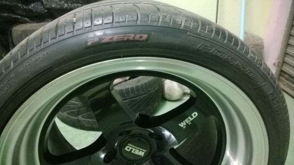 ขายยาง 2 เส้น แถมอีก 2 เส้น รวม 4 เส้น/ 5500- ขายยาง 2 เส้น แถมอีก 2 เส้น รวม 4 เส้น/ 5500-