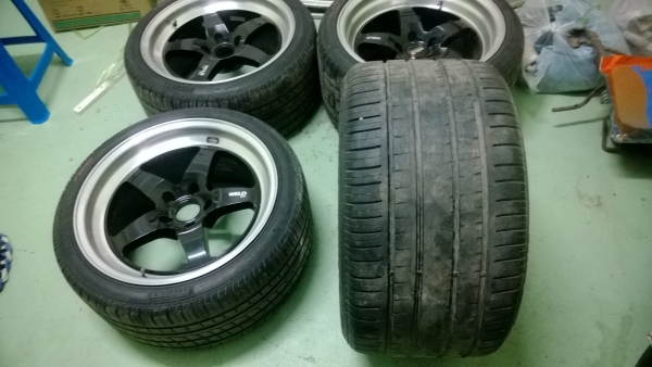 ขายยาง 2 เส้น แถมอีก 2 เส้น รวม 4 เส้น/ 5500-