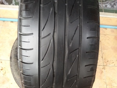 ขายยาง205/55/16 ปี 0212 BRIDGESTONE TUENZA AR10 4 เส้น ขายยาง205/55/16 ปี 0212 BRIDGESTONE TUENZA AR10 4 เส้น