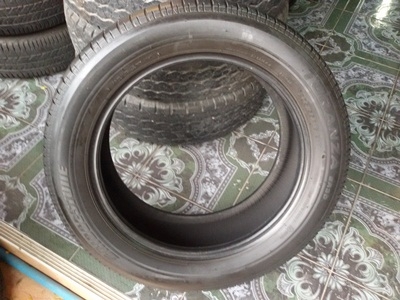 ขายยาง205/55/16 ปี 12-2เส้นปี11-2เส้น BRIDGESTONE TUENZA ER30  4 เส้น