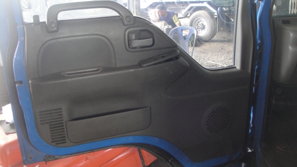 หัวการ์ตูน ISUZU NKR หัวเก่านอก ไฟ24V สภาพสวยเดิม ของครบ ยกใส่รถได้เลย หัวการ์ตูน ISUZU NKR หัวเก่านอก ไฟ24V สภาพสวยเดิม ของครบ ยกใส่รถได้เลย