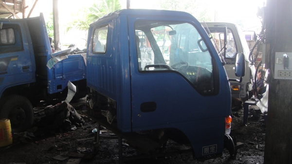 หัวการ์ตูน ISUZU NKR หัวเก่านอก ไฟ24V สภาพสวยเดิม ของครบ ยกใส่รถได้เลย หัวการ์ตูน ISUZU NKR หัวเก่านอก ไฟ24V สภาพสวยเดิม ของครบ ยกใส่รถได้เลย