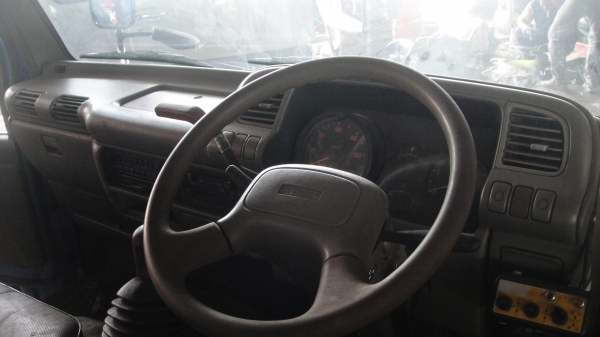 หัวการ์ตูน ISUZU NKR หัวเก่านอก ไฟ24V สภาพสวยเดิม ของครบ ยกใส่รถได้เลย หัวการ์ตูน ISUZU NKR หัวเก่านอก ไฟ24V สภาพสวยเดิม ของครบ ยกใส่รถได้เลย