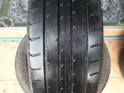 ขายยาง195/45/16 ปี 0712  DUNLOP SP 2050    4   เส้น