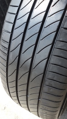 ขายยาง215/60/16 ปี 13 MICHERLIN PRIMACY  3ST   4  เส้น