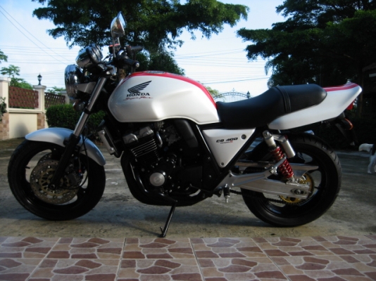 ขาขาย CB400 ปี 95 ประกอบใหม่เอกสารอินวอยท์เสียสรรพสามิตแล้ว ขาขาย CB400 ปี 95 ประกอบใหม่เอกสารอินวอยท์เสียสรรพสามิตแล้ว