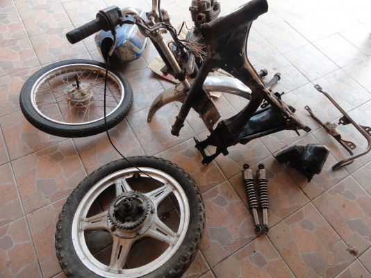 ขายอะไหล่ ฮอนด้า jx เตรื่อง cg 125 ขายอะไหล่ ฮอนด้า jx เตรื่อง cg 125