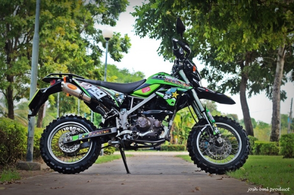 ขาย คาวาซากิ ดีแทคเกอร์ 150cc. จดทะเบียน 2556ขายถูก45000บาท ขาย คาวาซากิ ดีแทคเกอร์ 150cc. จดทะเบียน 2556ขายถูก45000บาท