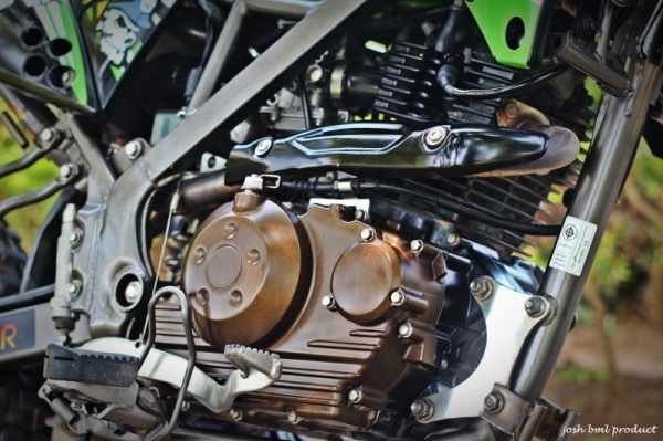 ขาย คาวาซากิ ดีแทคเกอร์ 150cc. จดทะเบียน 2556ขายถูก45000บาท ขาย คาวาซากิ ดีแทคเกอร์ 150cc. จดทะเบียน 2556ขายถูก45000บาท