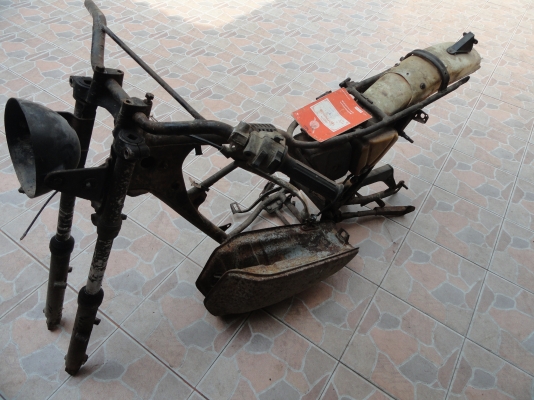 ขายโครงts  พร้อมทะเบียน 2000 ไม่รวมส่งนะคับ