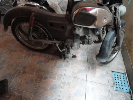 ขาย c200 อะไหล่ไม่ครบ 7500 บาท