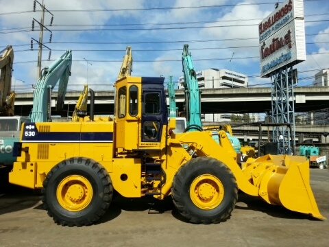 รถตักล้อยาง Komatsu 530 พร้อมใช้งาน นำเข้าจากญี่ปุ่น ไม่เคยใช้งานในไทย  โทร. 081-373-0559