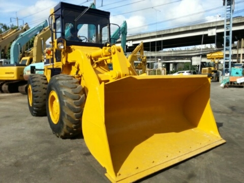 รถตักล้อยาง Komatsu 530 พร้อมใช้งาน นำเข้าจากญี่ปุ่น ไม่เคยใช้งานในไทย โทร. 081-373-0559 รถตักล้อยาง Komatsu 530 พร้อมใช้งาน นำเข้าจากญี่ปุ่น ไม่เคยใช้งานในไทย โทร. 081-373-0559