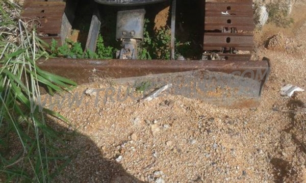 รถแบคโฮ HITACHI  PX30  3 สูบ เครื่อง ISUZU