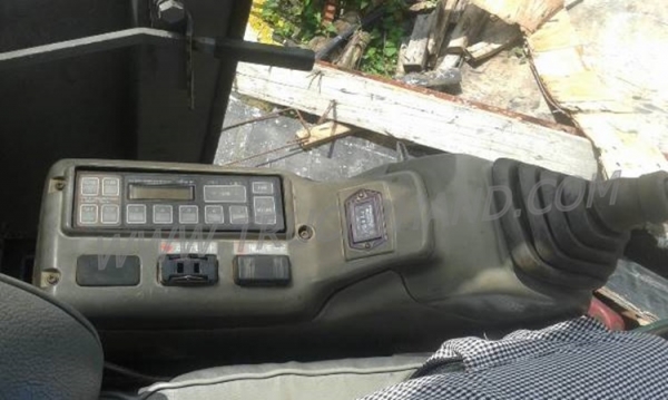 รถแบคโฮ HITACHI EX135 4 สูบ เทอร์โบ เครื่อง ISUZU รถแบคโฮ HITACHI EX135 4 สูบ เทอร์โบ เครื่อง ISUZU