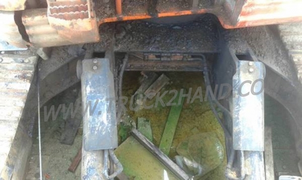 รถแบคโฮ HITACHI EX135 4 สูบ เทอร์โบ เครื่อง ISUZU รถแบคโฮ HITACHI EX135 4 สูบ เทอร์โบ เครื่อง ISUZU