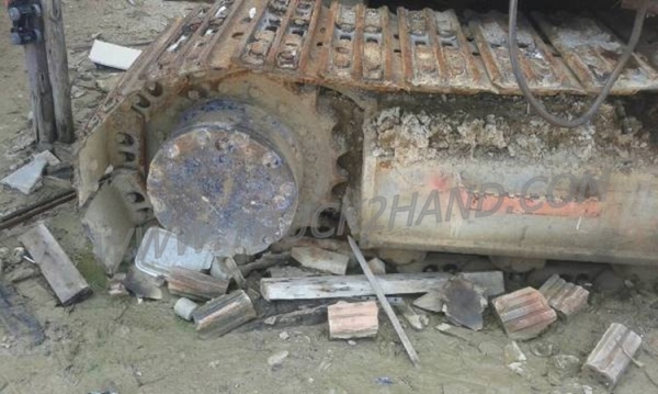 รถแบคโฮ HITACHI EX135 4 สูบ เทอร์โบ เครื่อง ISUZU รถแบคโฮ HITACHI EX135 4 สูบ เทอร์โบ เครื่อง ISUZU