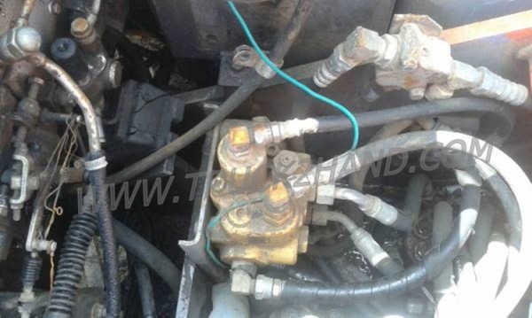 รถแบคโฮ HITACHI EX135 4 สูบ เทอร์โบ เครื่อง ISUZU รถแบคโฮ HITACHI EX135 4 สูบ เทอร์โบ เครื่อง ISUZU