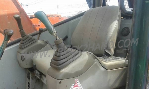 รถแบคโฮ HITACHI EX135 4 สูบ เทอร์โบ เครื่อง ISUZU รถแบคโฮ HITACHI EX135 4 สูบ เทอร์โบ เครื่อง ISUZU