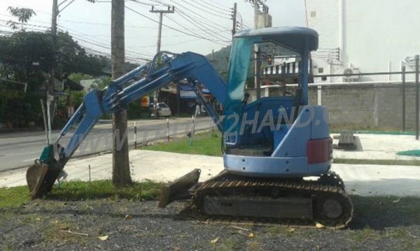 รถแบคโฮ KOMATSU