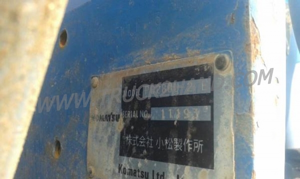 รถแบคโฮ KOMATSU
