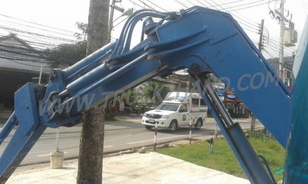 รถแบคโฮ KOMATSU