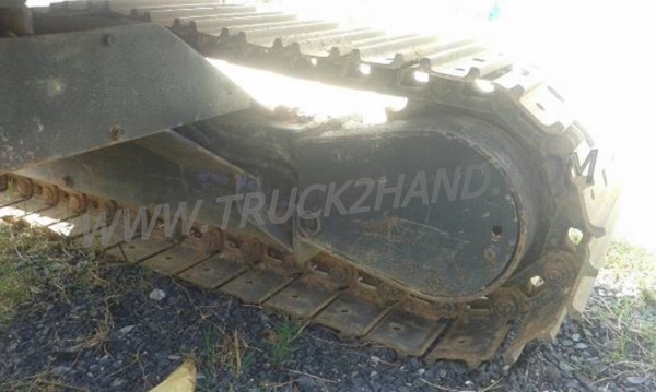 รถแบคโฮ KOMATSU