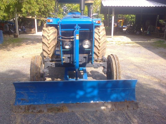 ขายฟอร์ด 6640  พร้อมทะเบียน  ดันหน้าหลี  หาง3  พร้อมใช้งาน