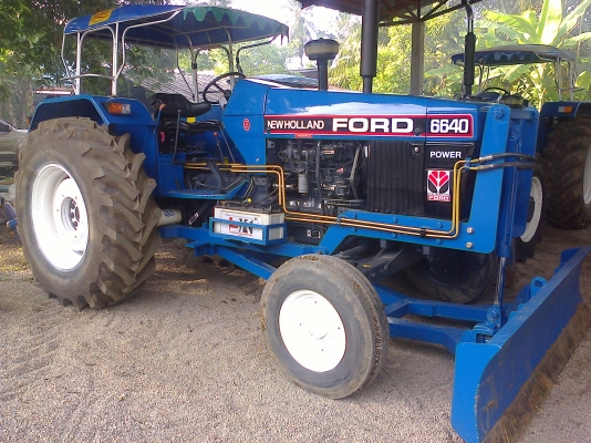 ขายฟอร์ด 6640  พร้อมทะเบียน  ดันหน้าหลี  หาง3  พร้อมใช้งาน