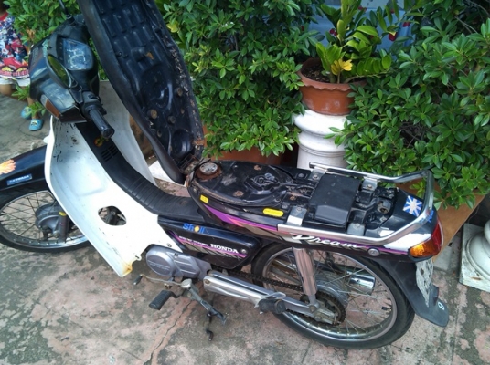 honda dream 100 เครื่องดี ไม่ผุ มีชุดโอน 9000
