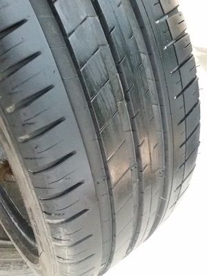 ขายยาง225/40/18 ปี 3012 MICHERLIN Prilot Sport3  1 คู่