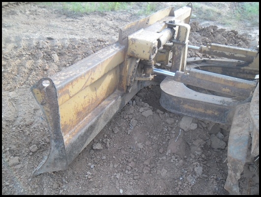 แทรคเตอร์ มิสซูบิชิ D2