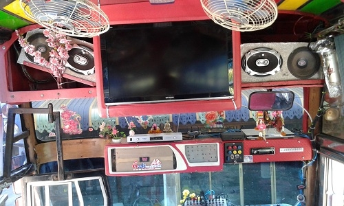 ขายรถบัสพัดลมด่วน450000 ขายรถบัสพัดลมด่วน450000